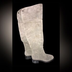 Vince Camuto Tan Heeled Boots